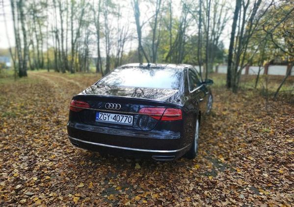 Audi A8 cena 99000 przebieg: 352000, rok produkcji 2014 z Gryfice małe 667